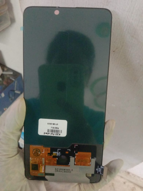 REDMI K 20 OLED DISPLAY