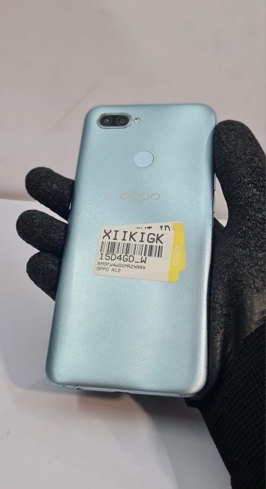 OPPO A12