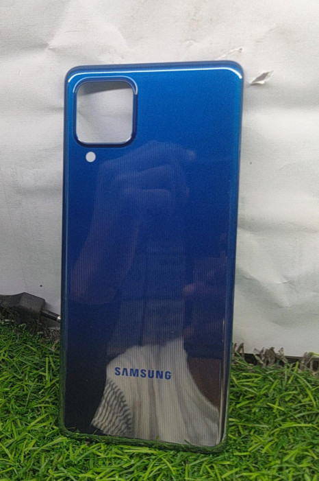 SAMSUNG GALAXY  F 62 PANAL