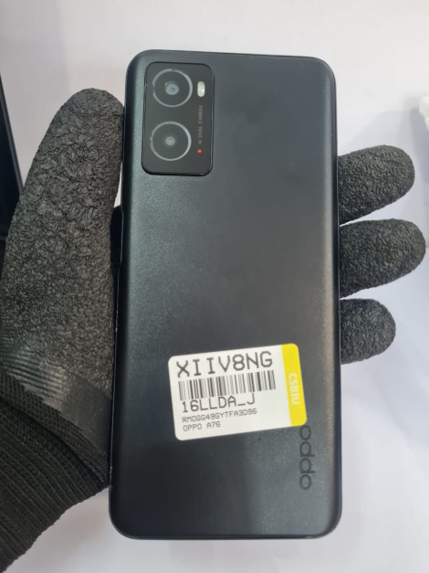 OPPO A76