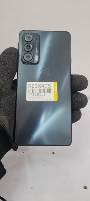 MOTOROLA EDGE 20