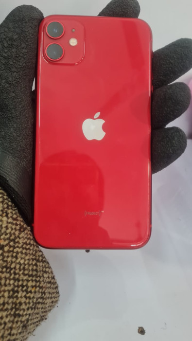 I PHONE 11