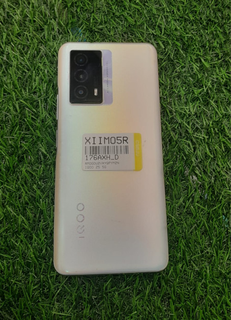 IQOO Z5 5G (8/128GB)